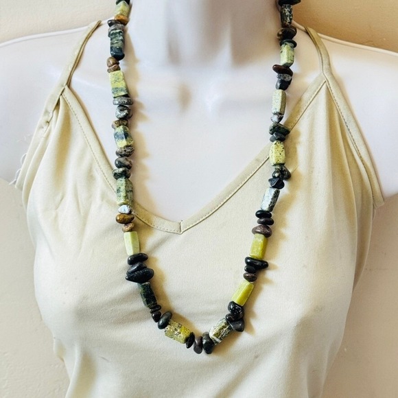 VTG Estate Primitive Necklace Turquoise Yellow green Beads Natural 146gm 26" - Picture 7 of 9